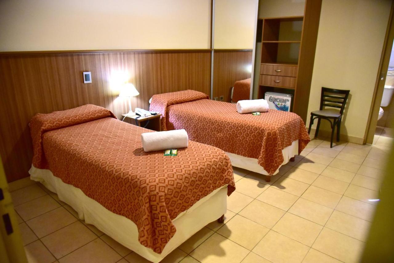 Hotel Confianza Κοριέντες Εξωτερικό φωτογραφία