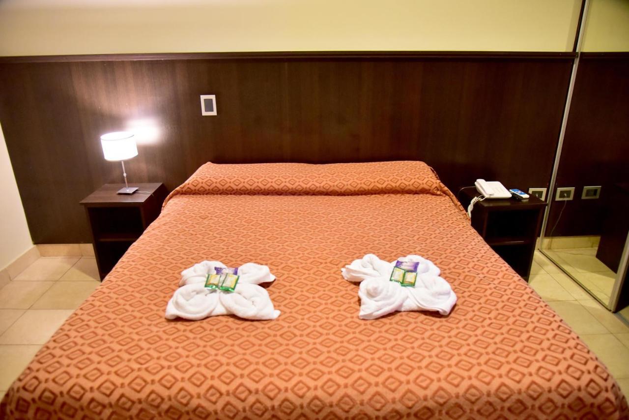 Hotel Confianza Κοριέντες Εξωτερικό φωτογραφία
