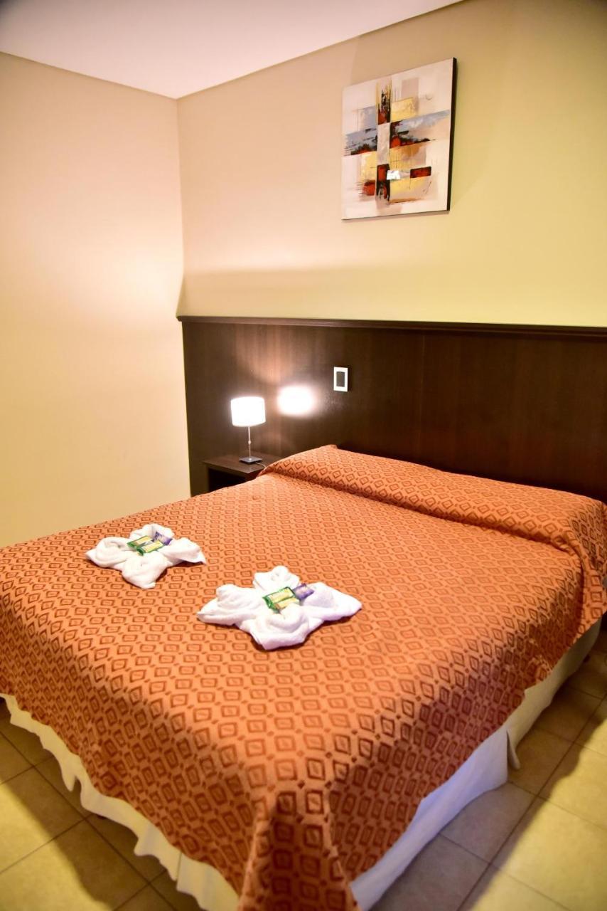 Hotel Confianza Κοριέντες Εξωτερικό φωτογραφία